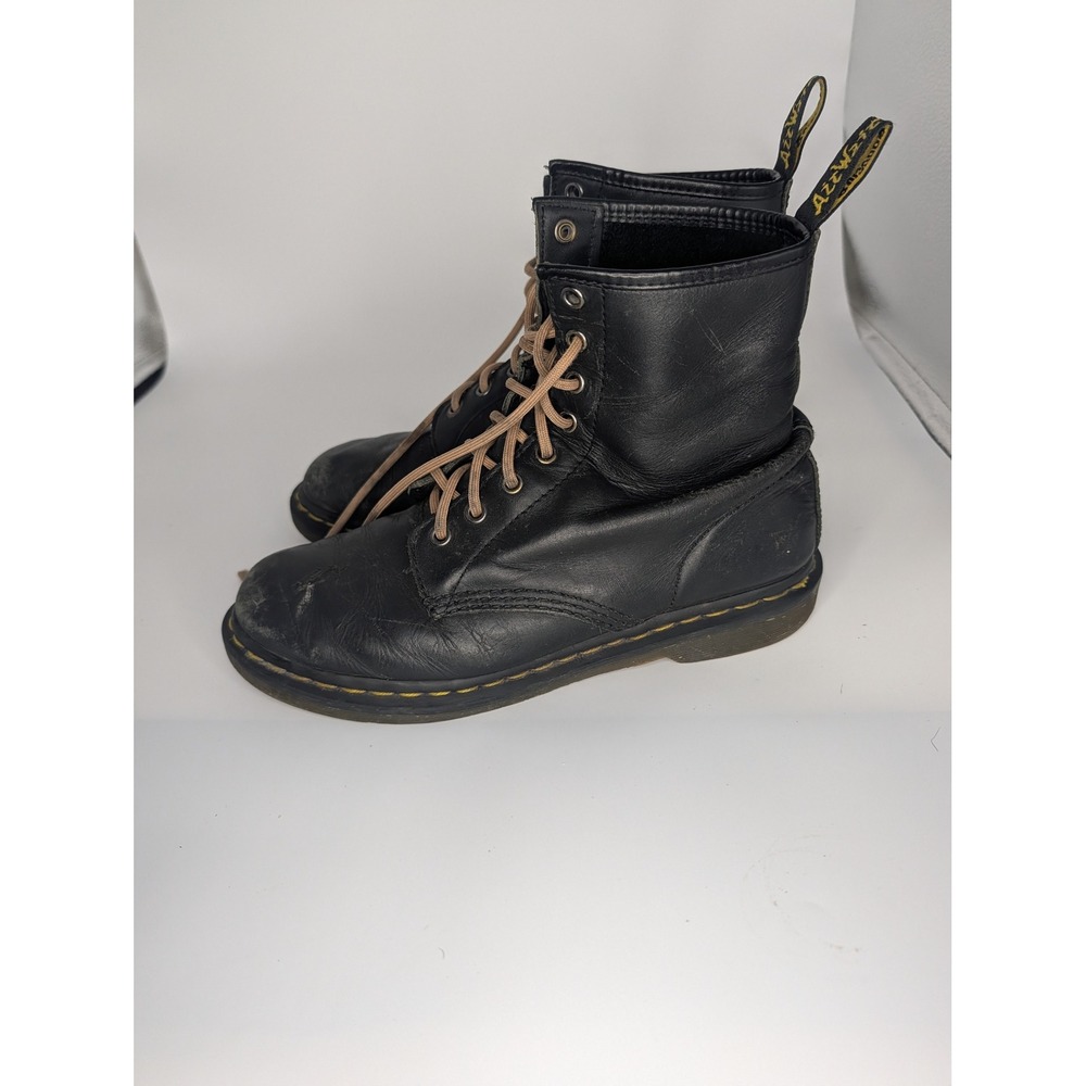 Dr. Martens 1460 Black Leather 8 Eye Combat Boots Womens Size 9 Distressed - Picture 3 of 6